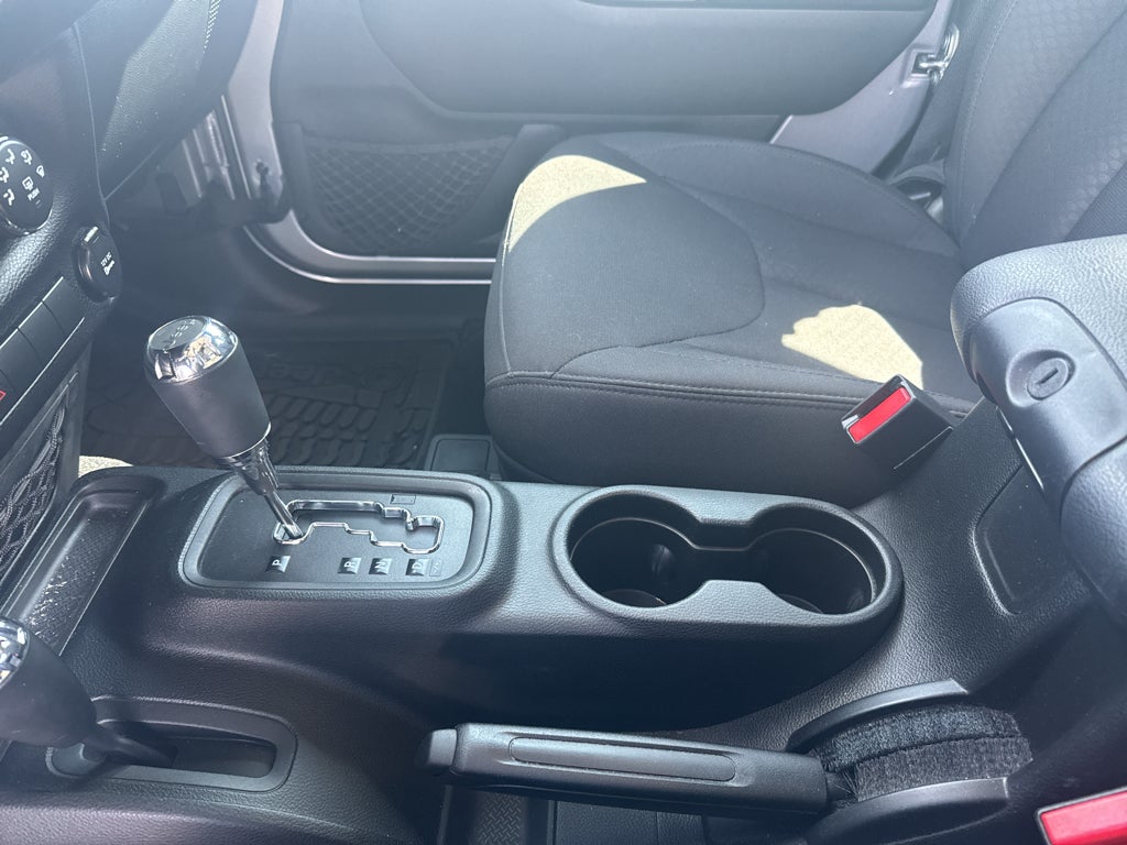 2017 Jeep Wrangler Sport