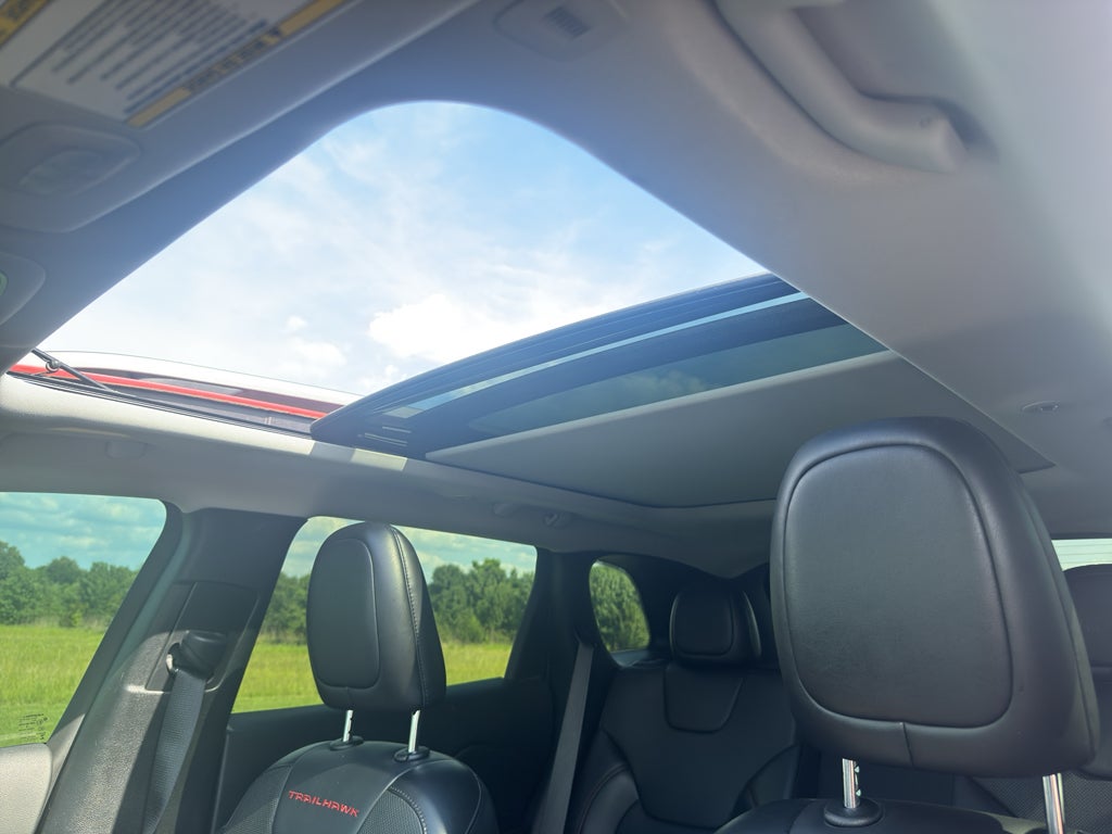 2019 Jeep Cherokee Trailhawk Elite