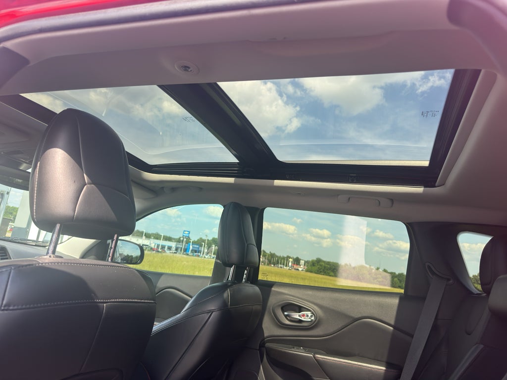 2019 Jeep Cherokee Trailhawk Elite