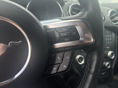 2017 Ford Mustang V6