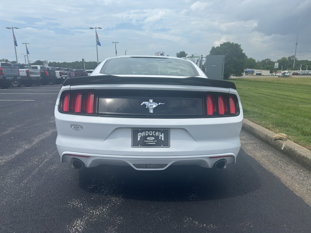 2017 Ford Mustang V6