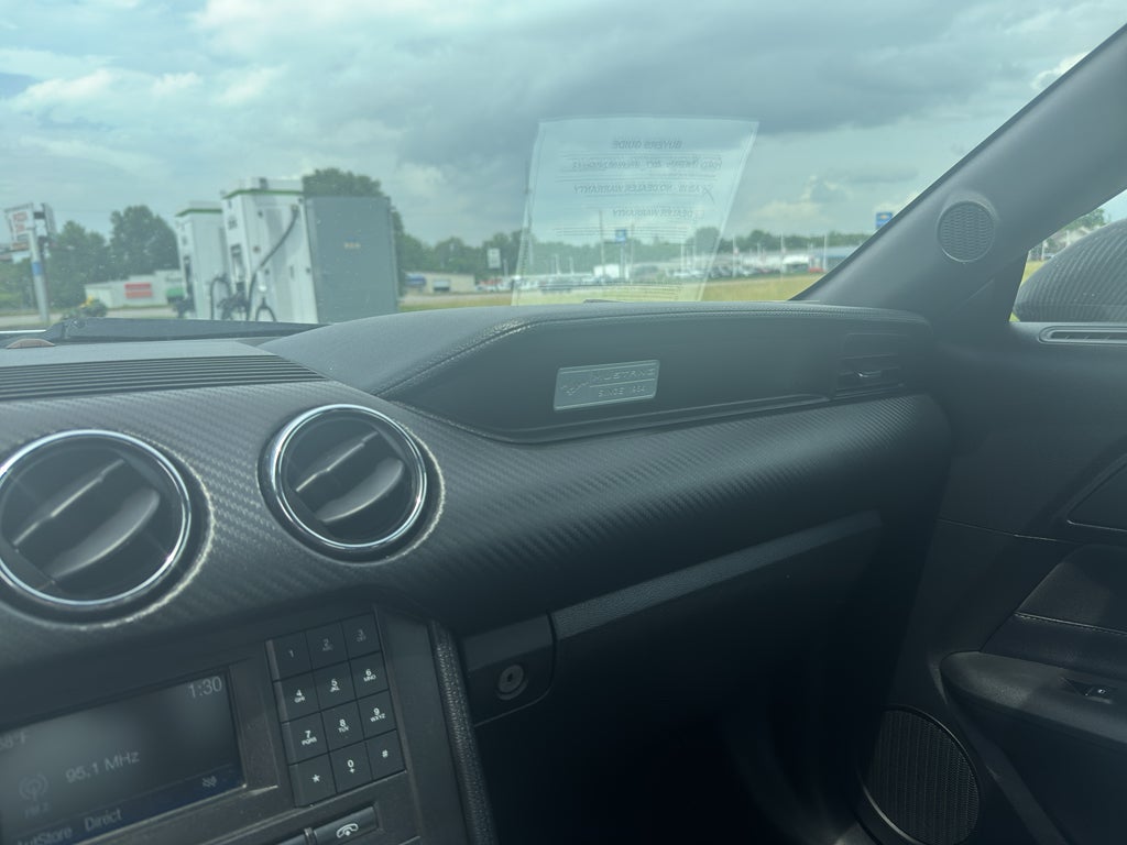 2017 Ford Mustang V6