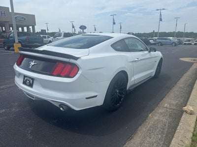 2017 Ford Mustang V6