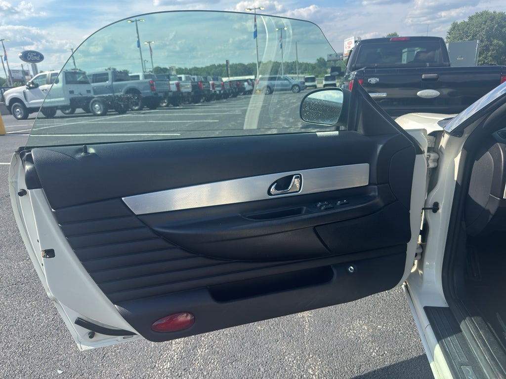 2003 Ford Thunderbird Deluxe