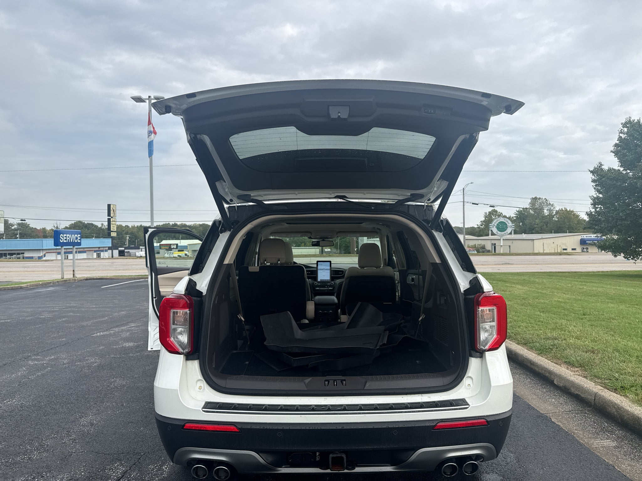 2020 Ford Explorer Platinum