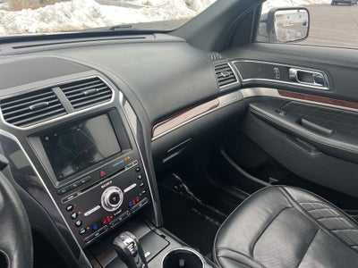 2018 Ford Explorer Platinum