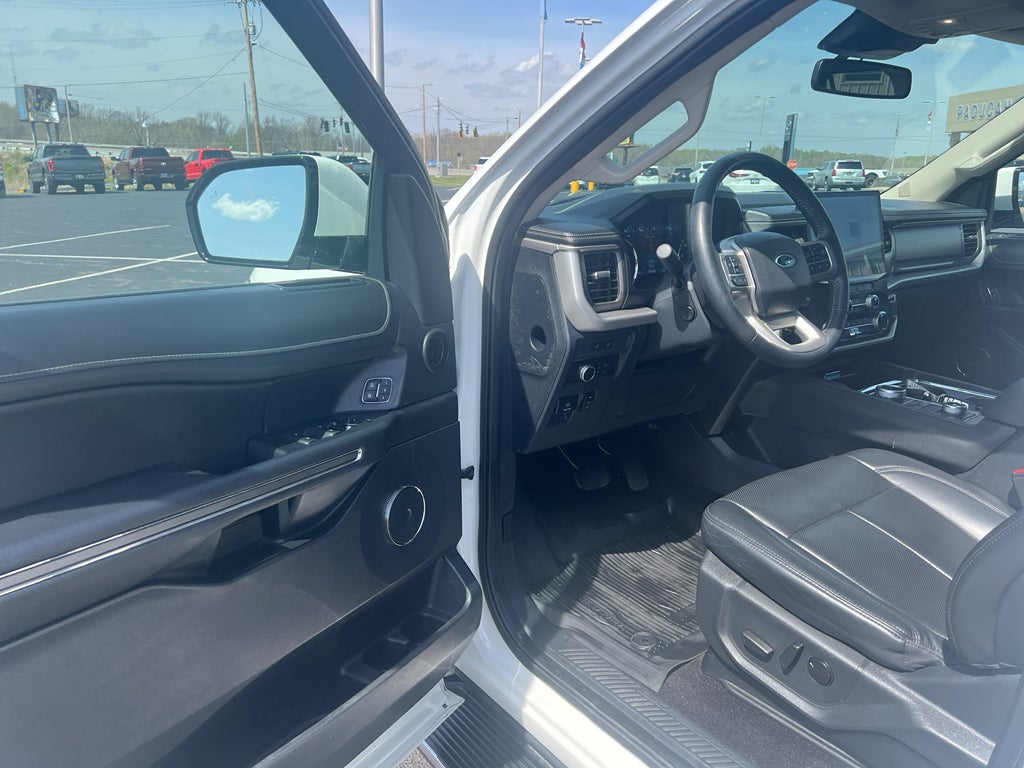 2022 Ford Expedition XLT