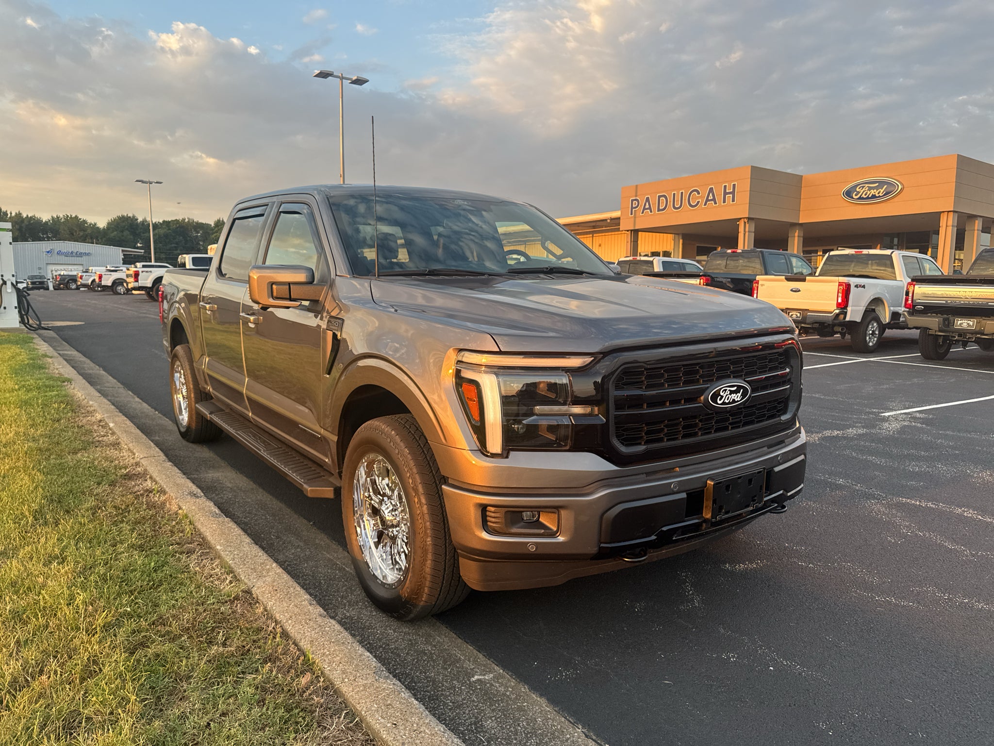 2025 Ford F-150 LARIAT