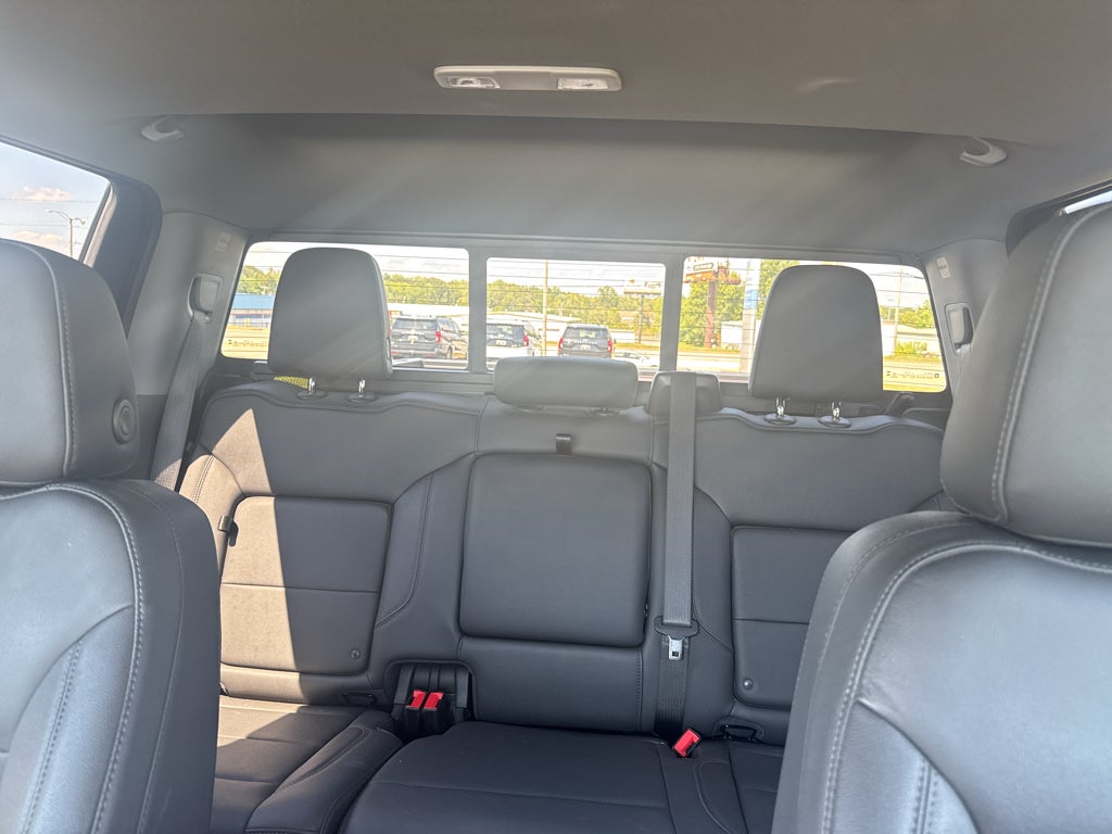 2025 Chevrolet Silverado RST