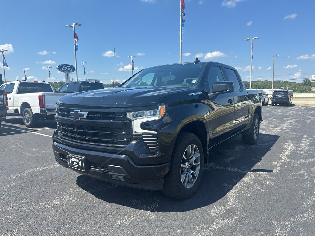 2025 Chevrolet Silverado RST