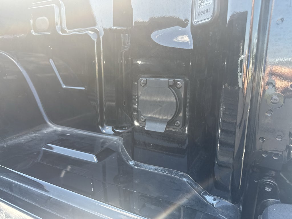 2025 Chevrolet Silverado RST