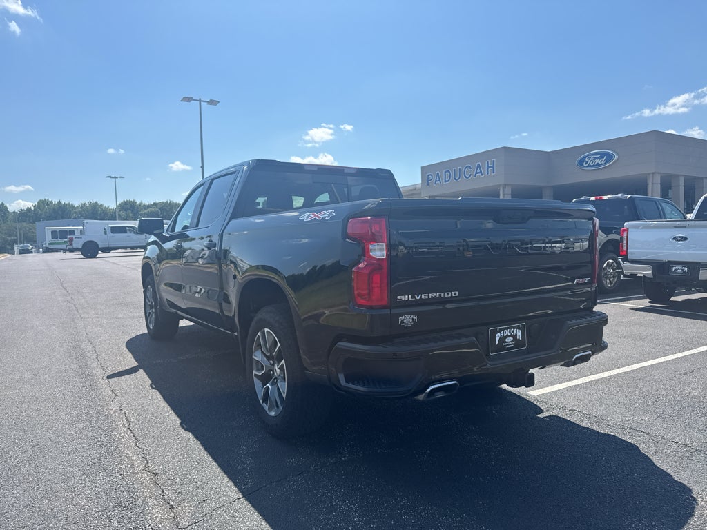 2025 Chevrolet Silverado RST