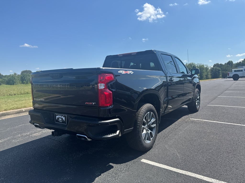 2025 Chevrolet Silverado RST