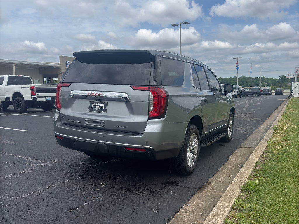 2023 GMC Yukon SLT