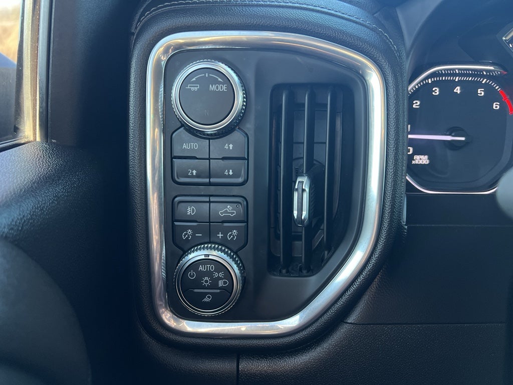 2021 GMC Sierra SLT