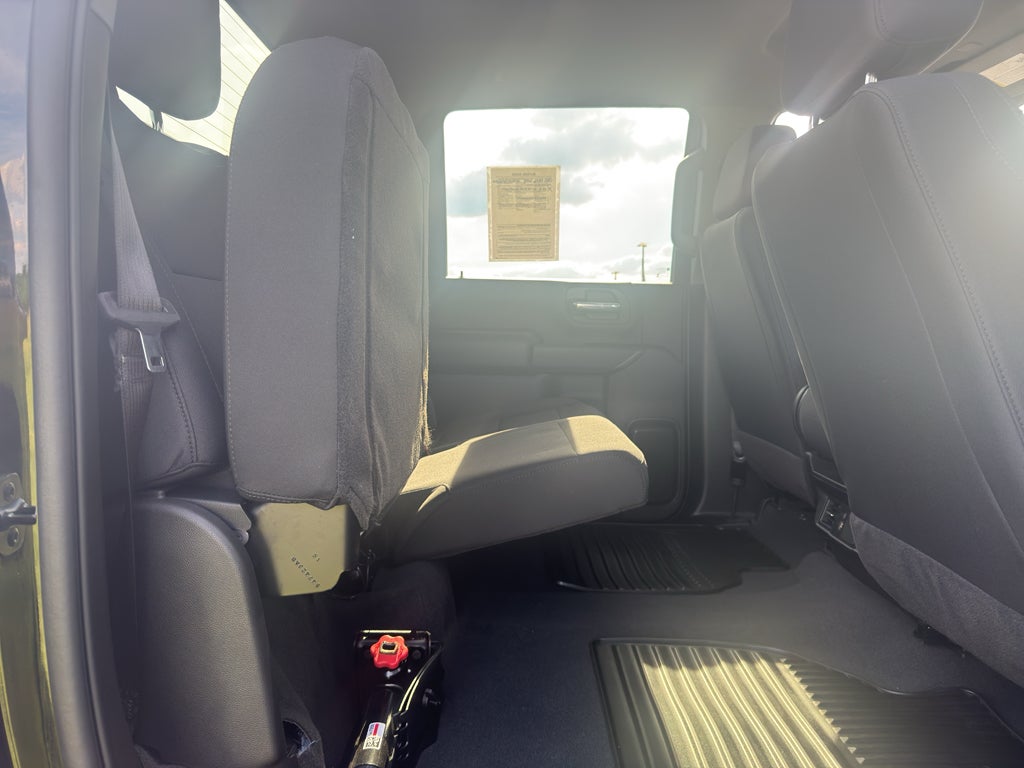 2025 GMC Sierra Pro