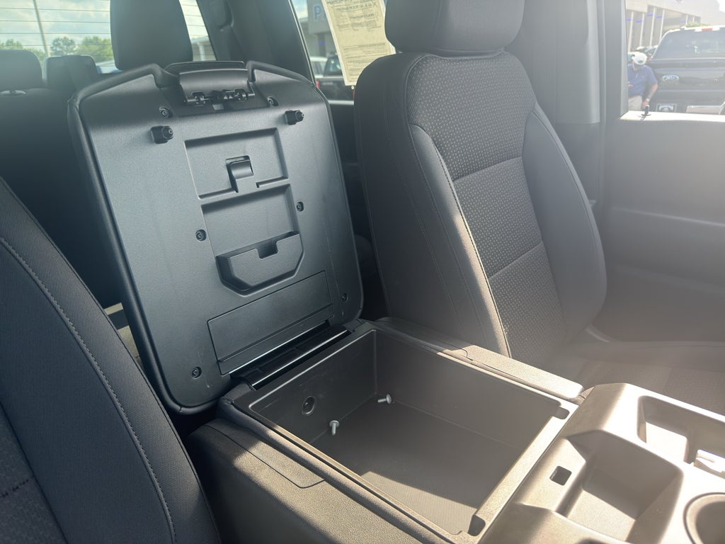 2025 GMC Sierra Pro