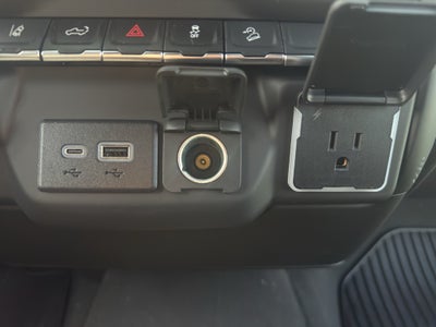 2025 GMC Sierra Pro