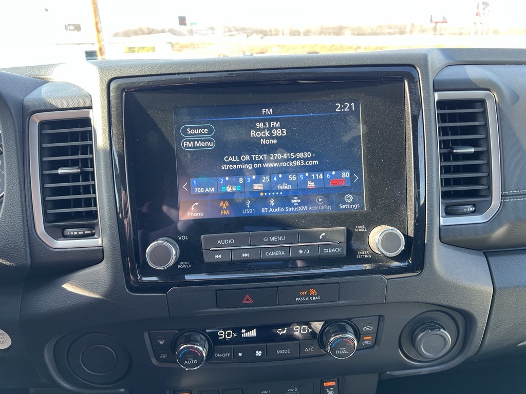 2022 Nissan Frontier SV