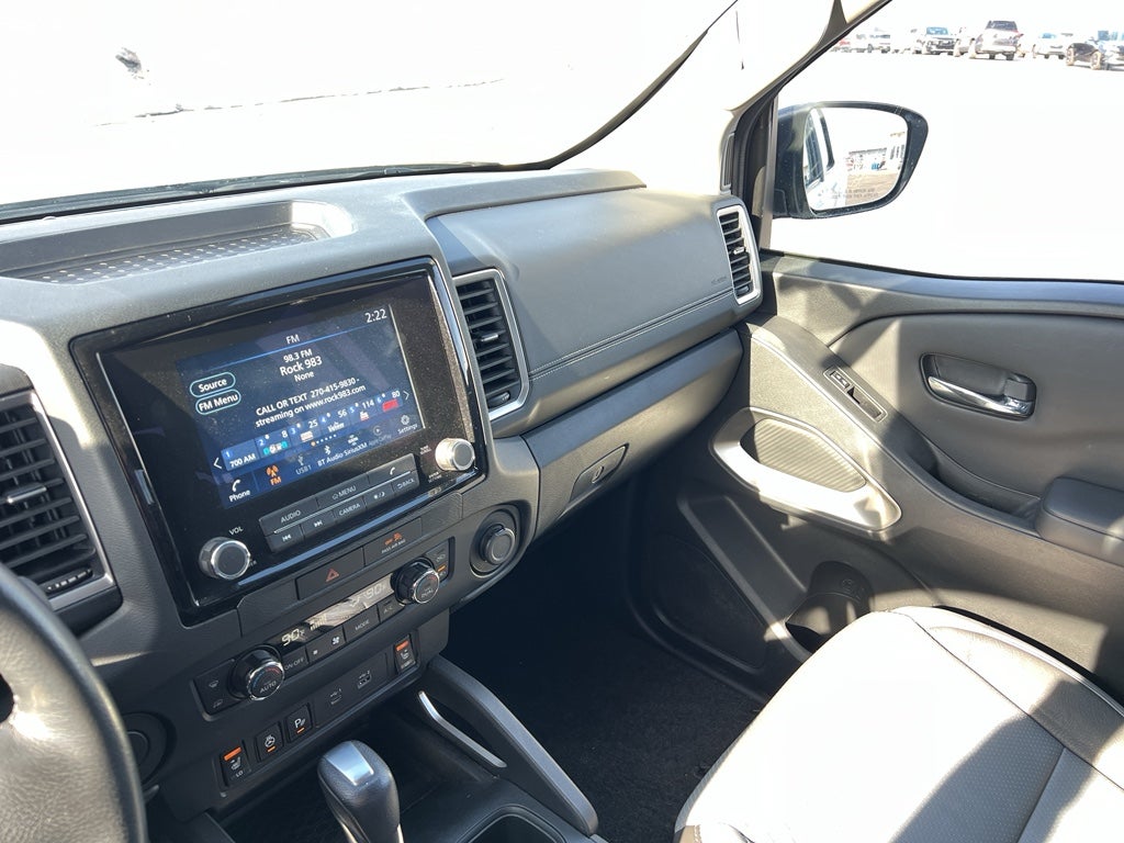 2022 Nissan Frontier SV