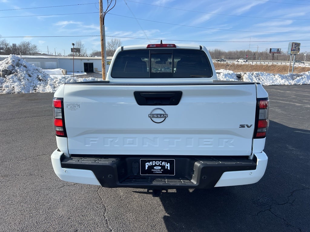 2022 Nissan Frontier SV