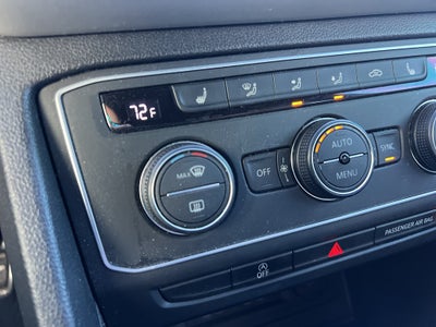 2021 Volkswagen Atlas Cross Sport 3.6L V6 SE w/Technology R-Line