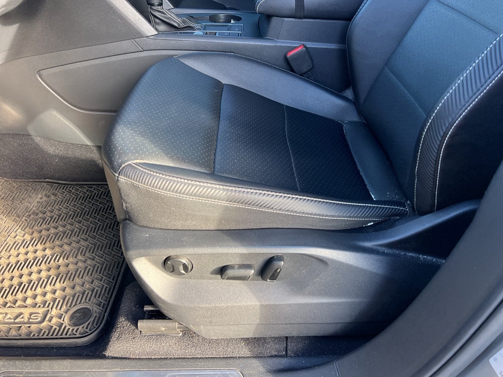 2021 Volkswagen Atlas Cross Sport 3.6L V6 SE w/Technology R-Line