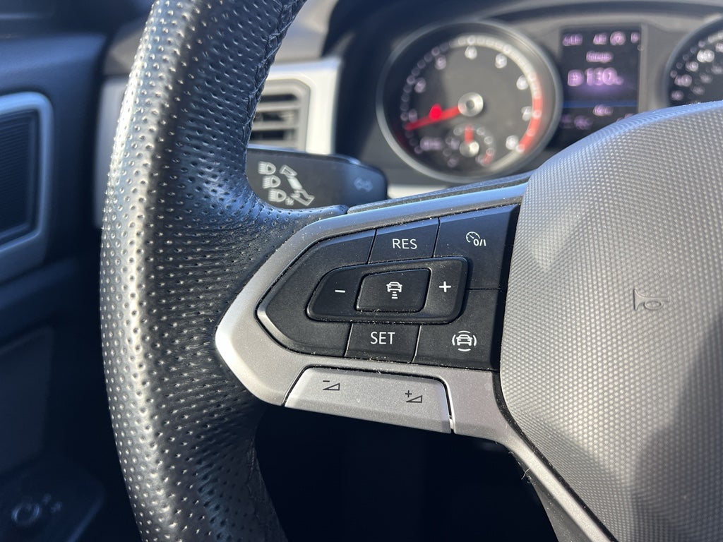 2021 Volkswagen Atlas Cross Sport 3.6L V6 SE w/Technology R-Line