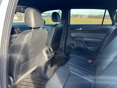 2021 Volkswagen Atlas Cross Sport 3.6L V6 SE w/Technology R-Line