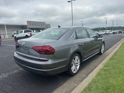 2018 Volkswagen Passat 2.0T SEL Premium