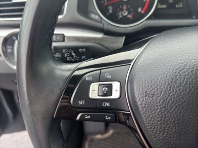 2018 Volkswagen Passat 2.0T SEL Premium