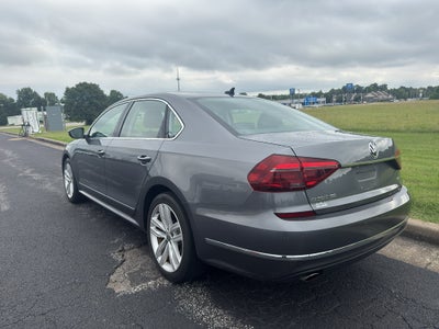 2018 Volkswagen Passat 2.0T SEL Premium