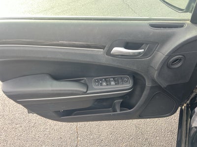 2019 Chrysler 300 Touring L