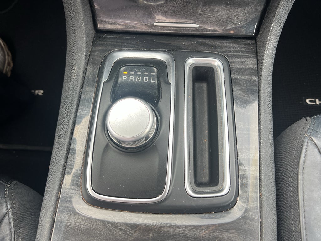 2019 Chrysler 300 Touring L