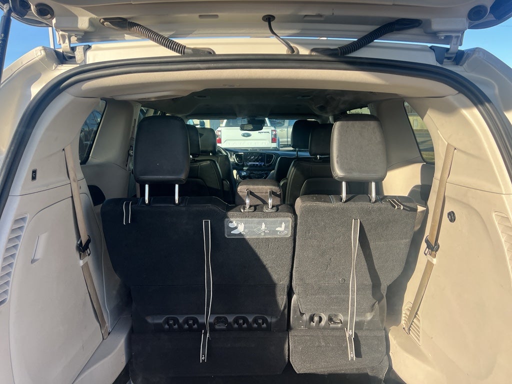 2021 Chrysler Pacifica Touring L