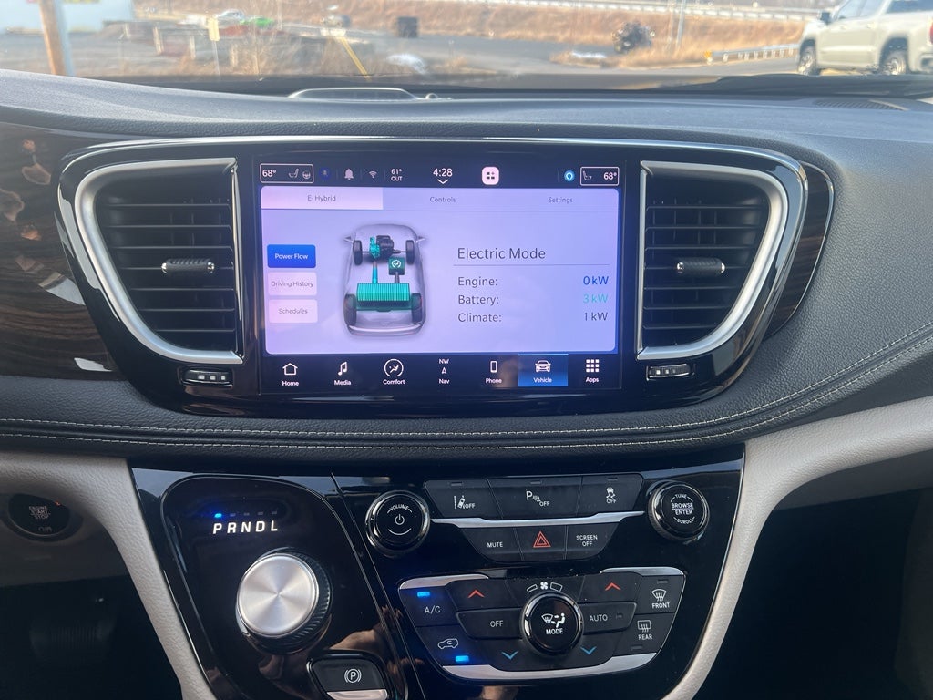 2023 Chrysler Pacifica Hybrid Limited