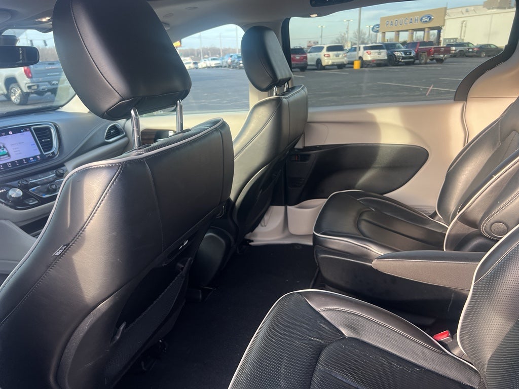 2023 Chrysler Pacifica Hybrid Limited