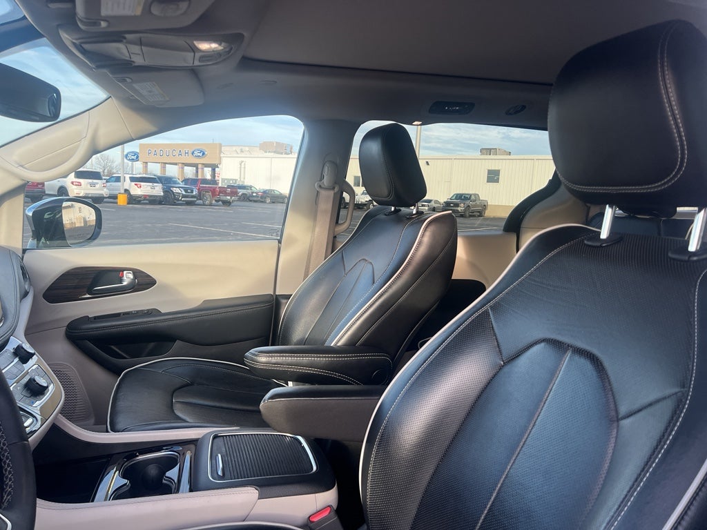 2023 Chrysler Pacifica Hybrid Limited