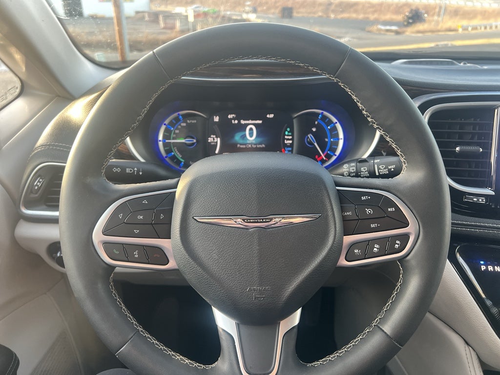 2023 Chrysler Pacifica Hybrid Limited