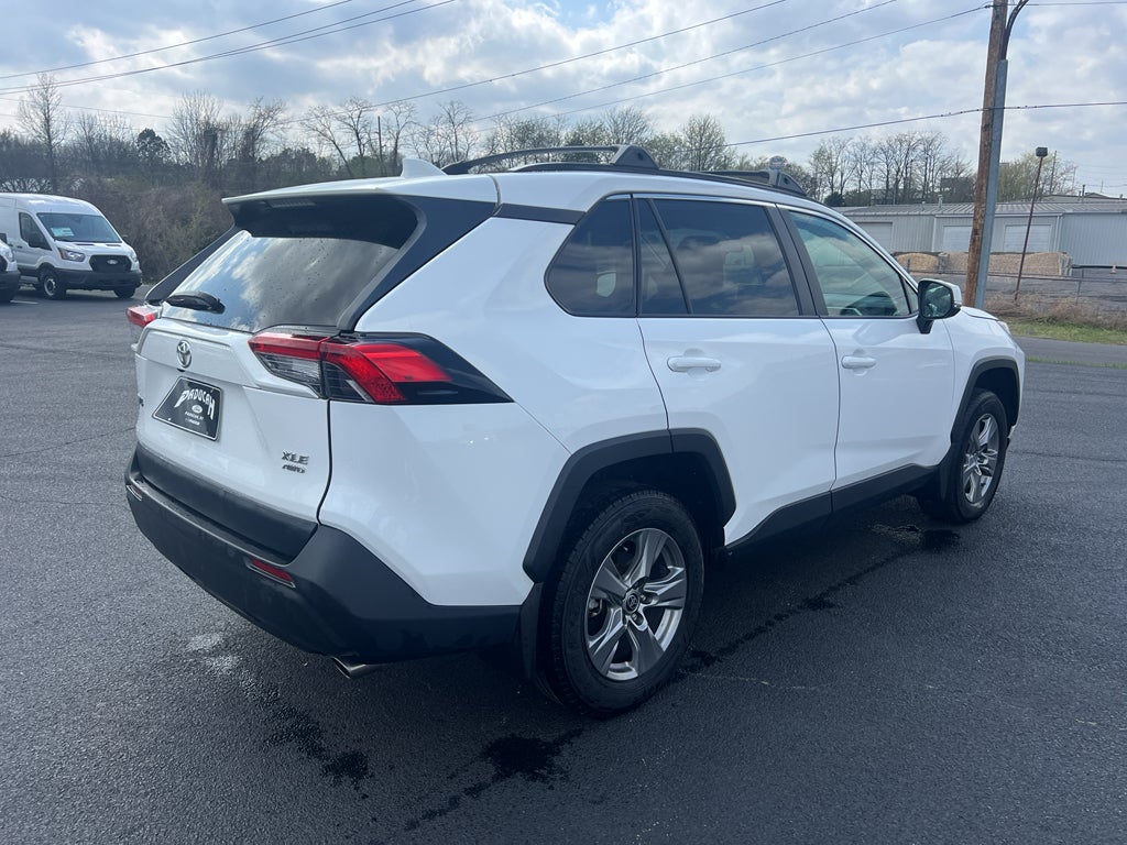 2024 Toyota RAV4 XLE