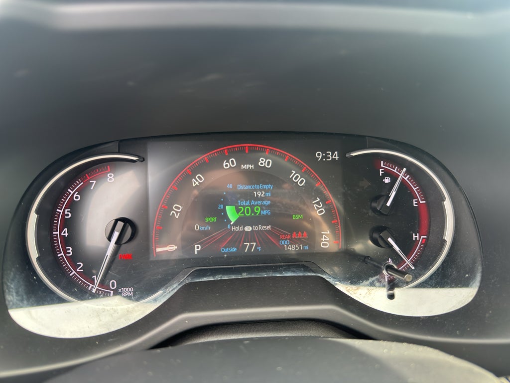 2024 Toyota RAV4 XLE