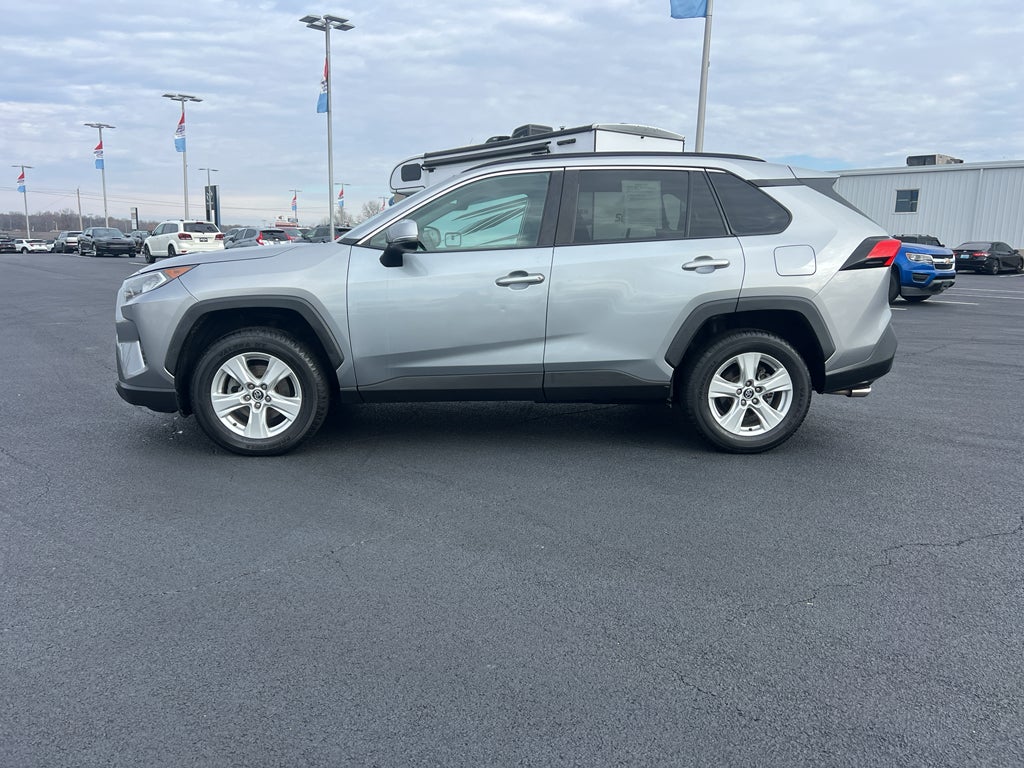 2020 Toyota RAV4 XLE