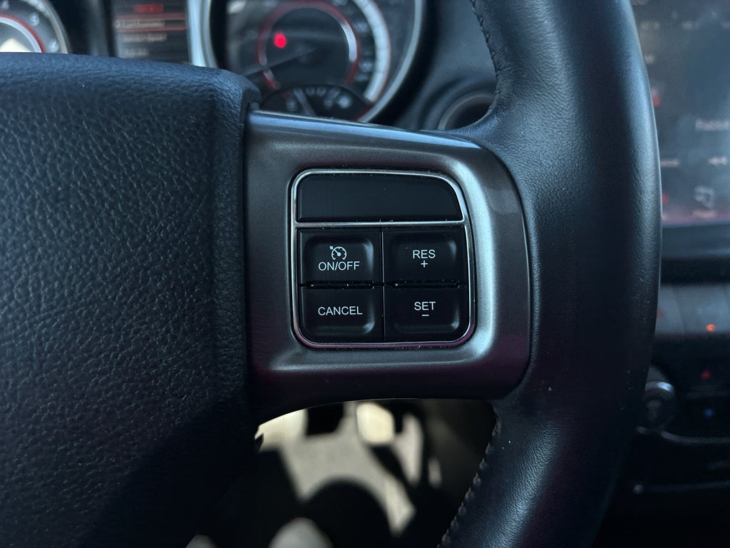 2020 Dodge Journey Crossroad