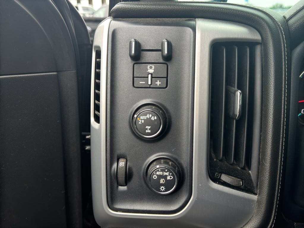 2018 GMC Sierra SLT