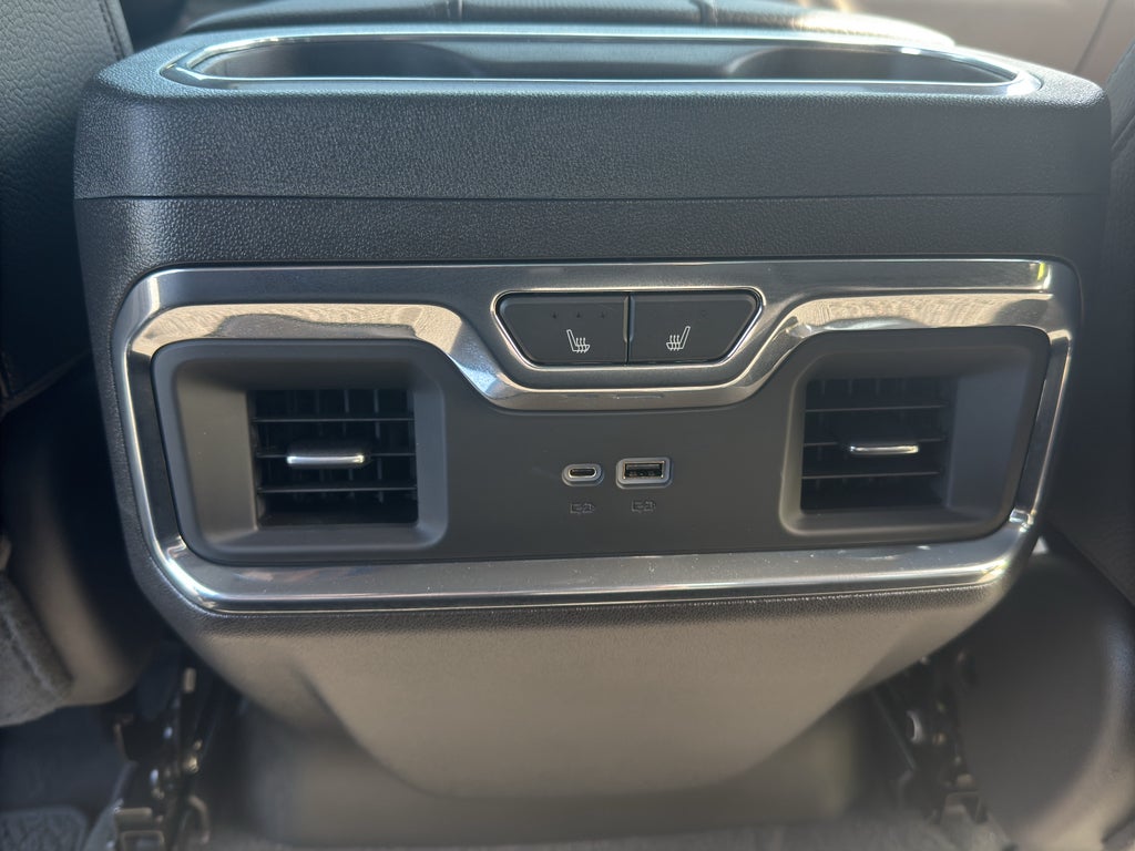 2023 GMC Sierra Denali