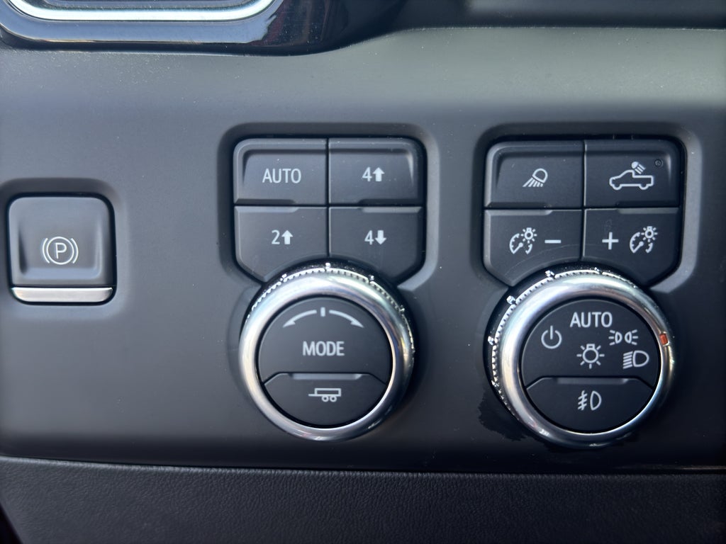 2023 GMC Sierra Denali