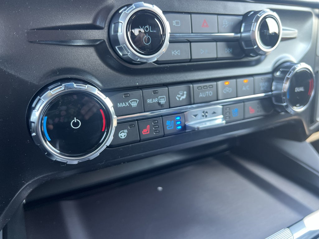 2023 GMC Sierra Denali