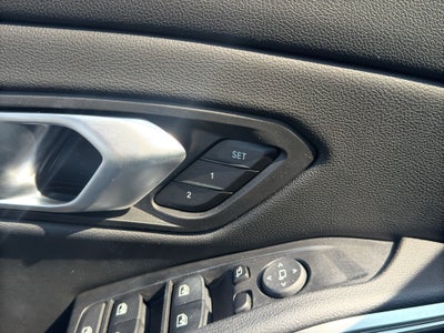2025 BMW 3 series 330i xDrive