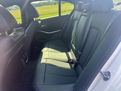 2025 BMW 3 series 330i xDrive