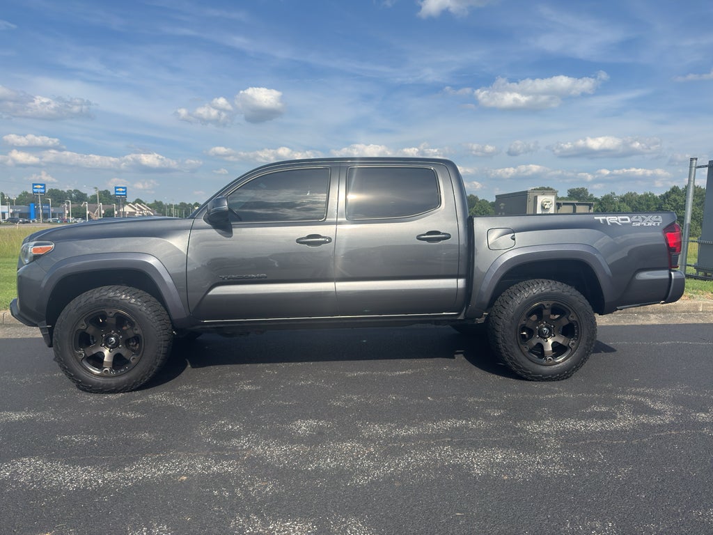 2018 Toyota Tacoma TRD Sport